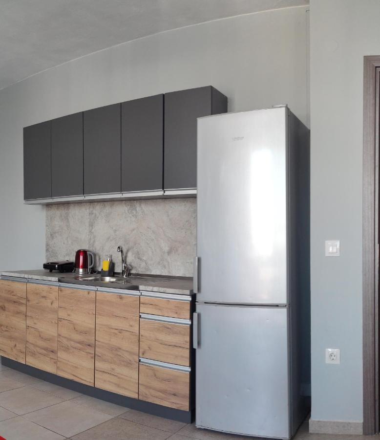 Pegasus Apartment Salonicco Esterno foto